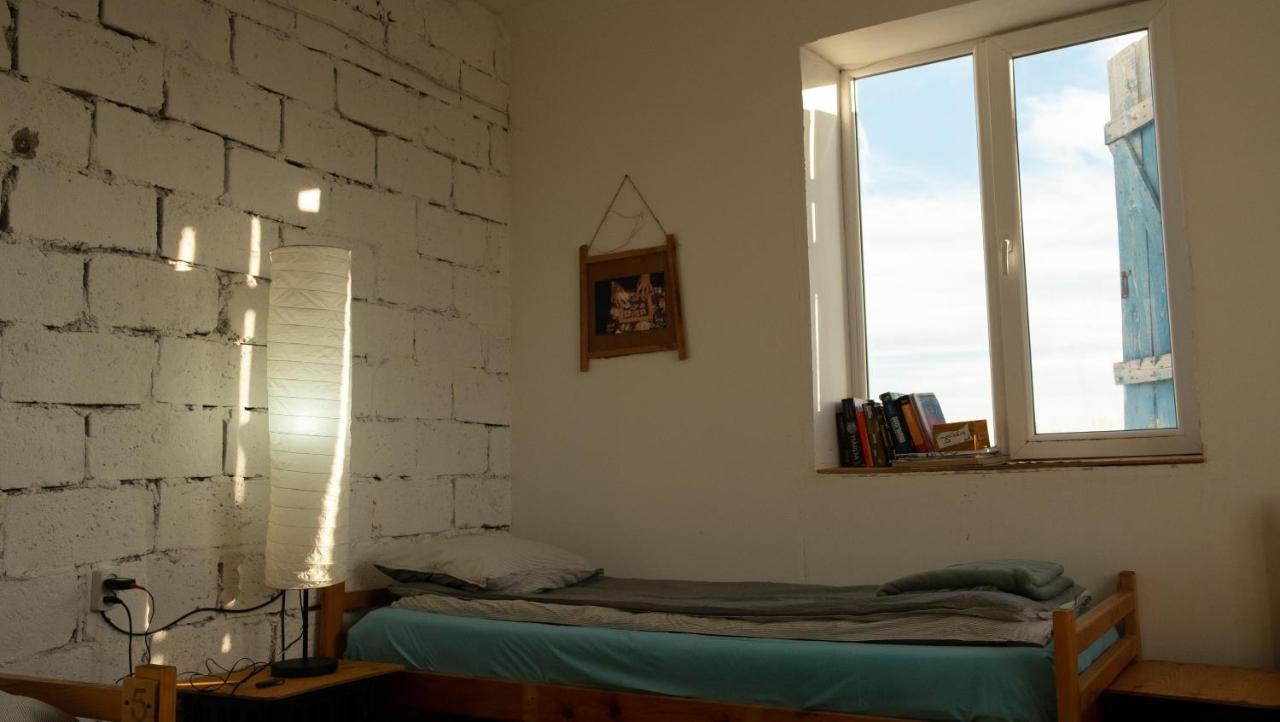 Udabno Hostel Екстер'єр фото